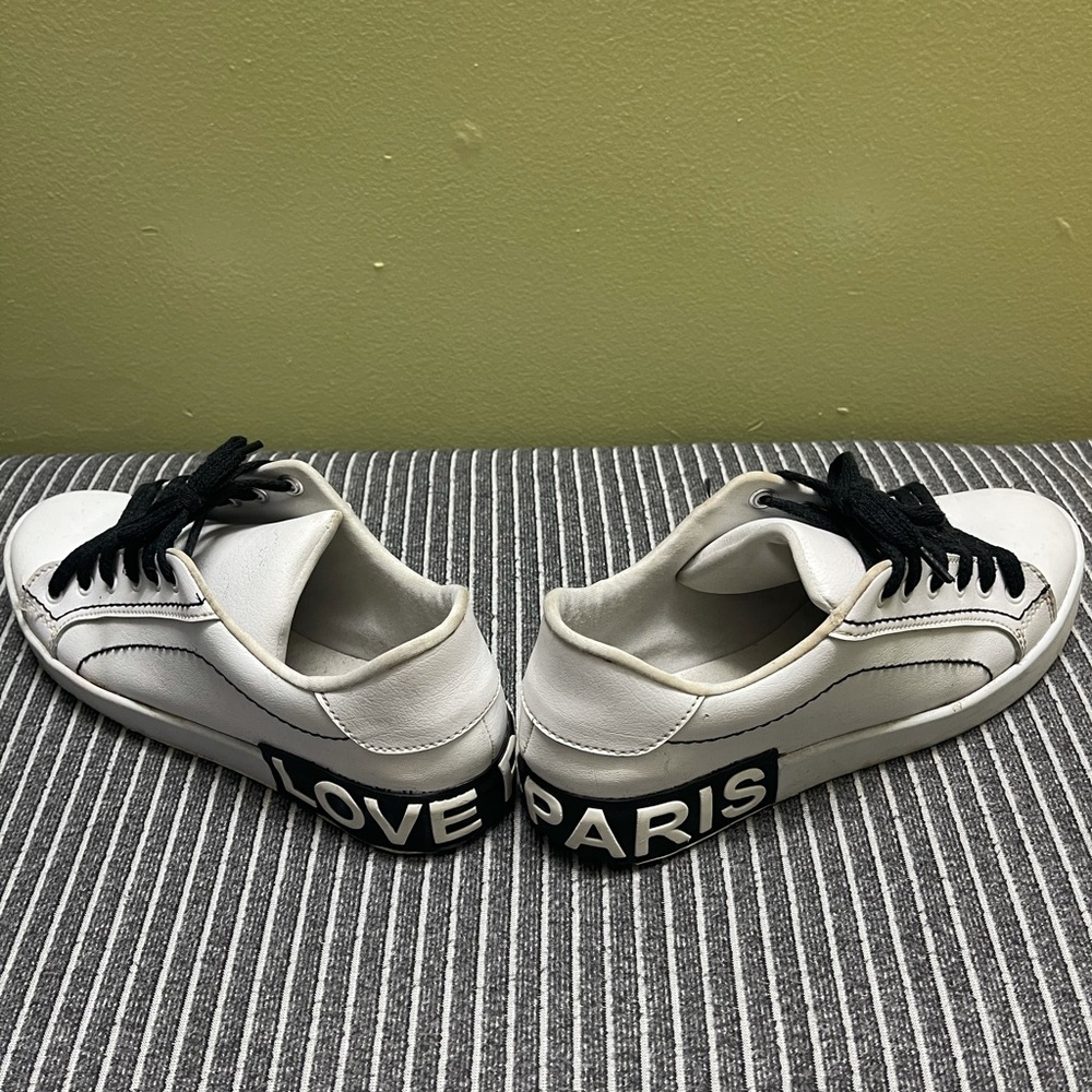 Shoes - Picture 2 of 3
